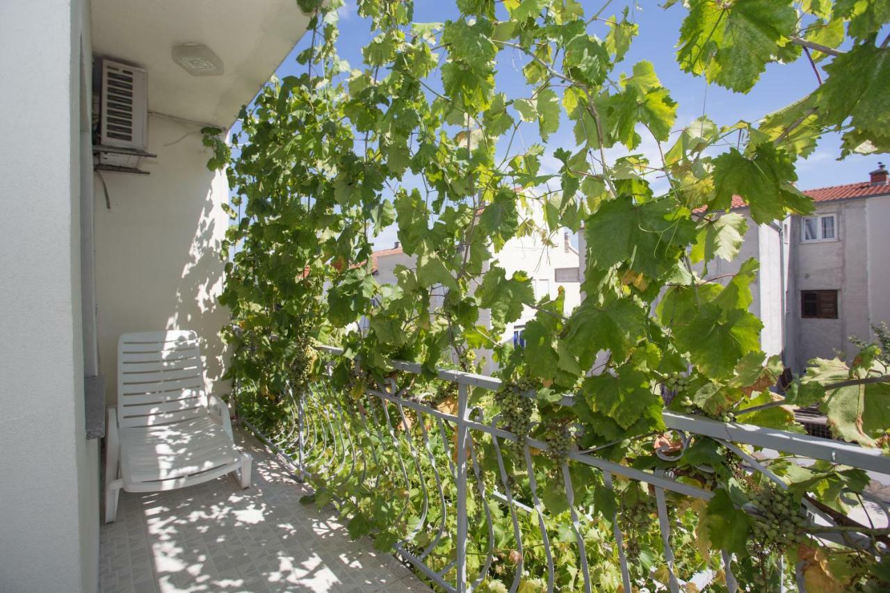 Apartment Mate Kastela Exterior photo